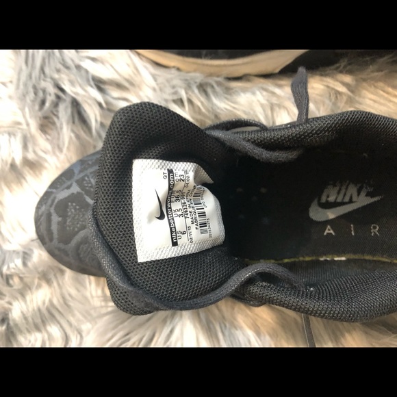 NIKE air shoes. - Picture 4 of 6
